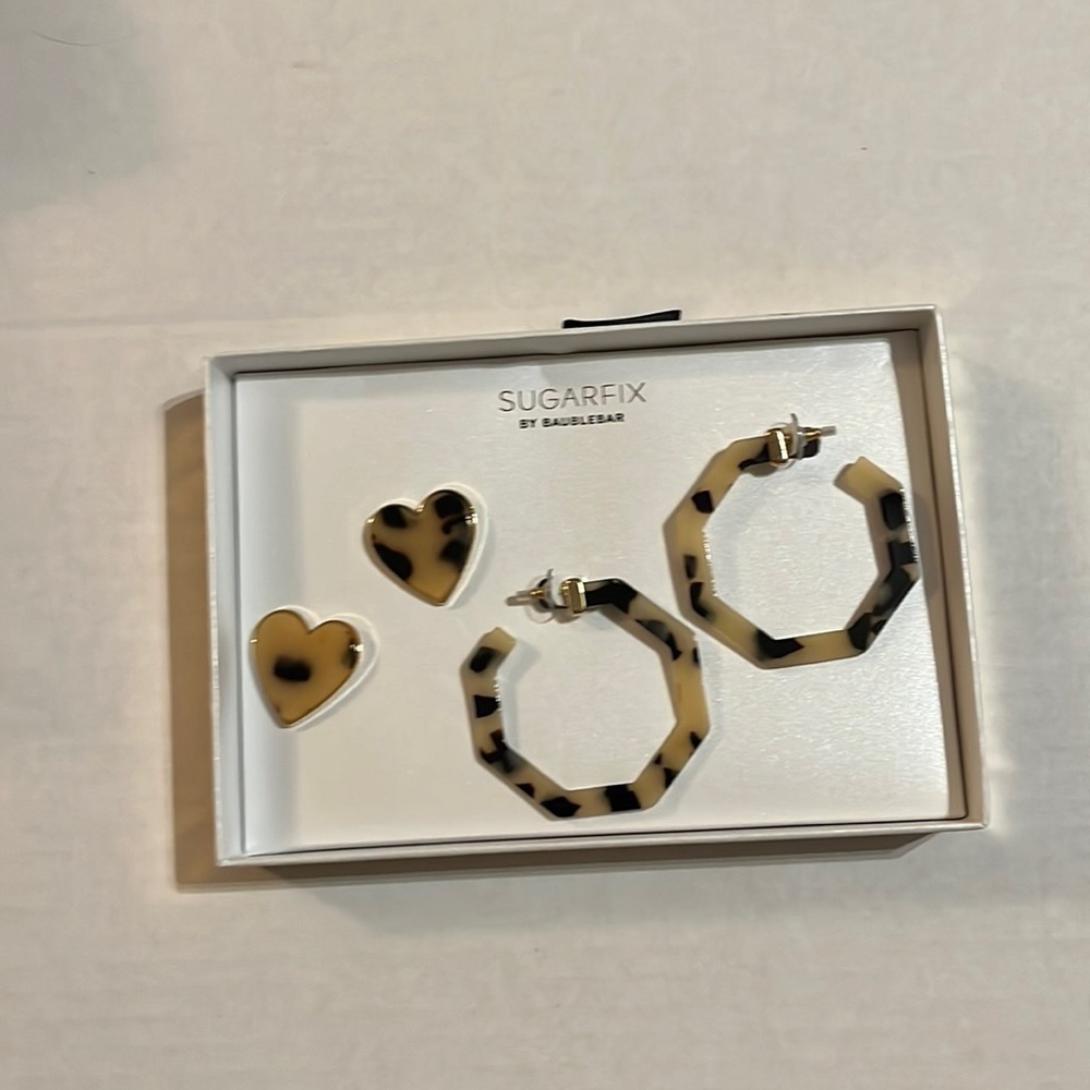 NWT-SUGARFIX by Baublebar-tortoise shell pattern heart , and hoop earring set